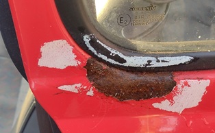 rear left quarter under glass